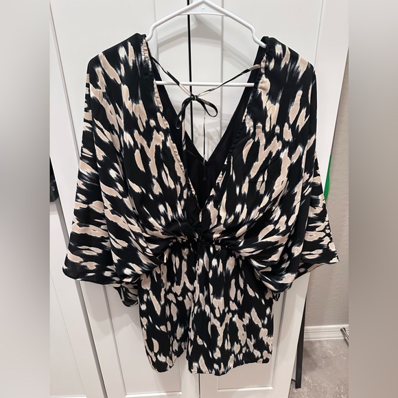 Aakaa Pants - Linden printed kimono romper- from Vici Collection